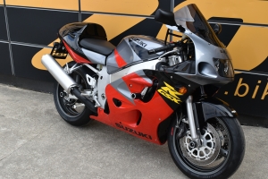 SUZUKI GSX-R 600