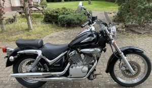 SUZUKI VL 125 INTRUDER 2000