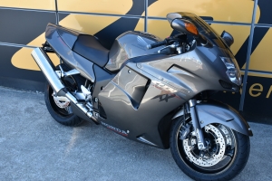 HONDA CBR 1100 XX SUPER BLACKBIRD 