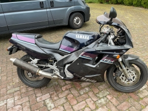 YAMAHA FZR 1000 1992