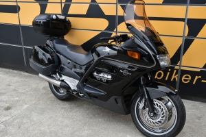 HONDA ST 1100 PAN EUROPEAN **SPRZEDANY**
