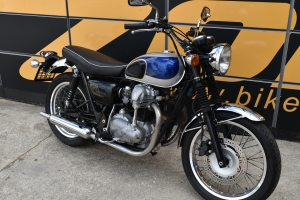 KAWASAKI W 650