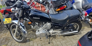 YAMAHA XV 750 SE VIRAGO 1984