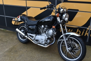 YAMAHA XV 750 SE VIRAGO